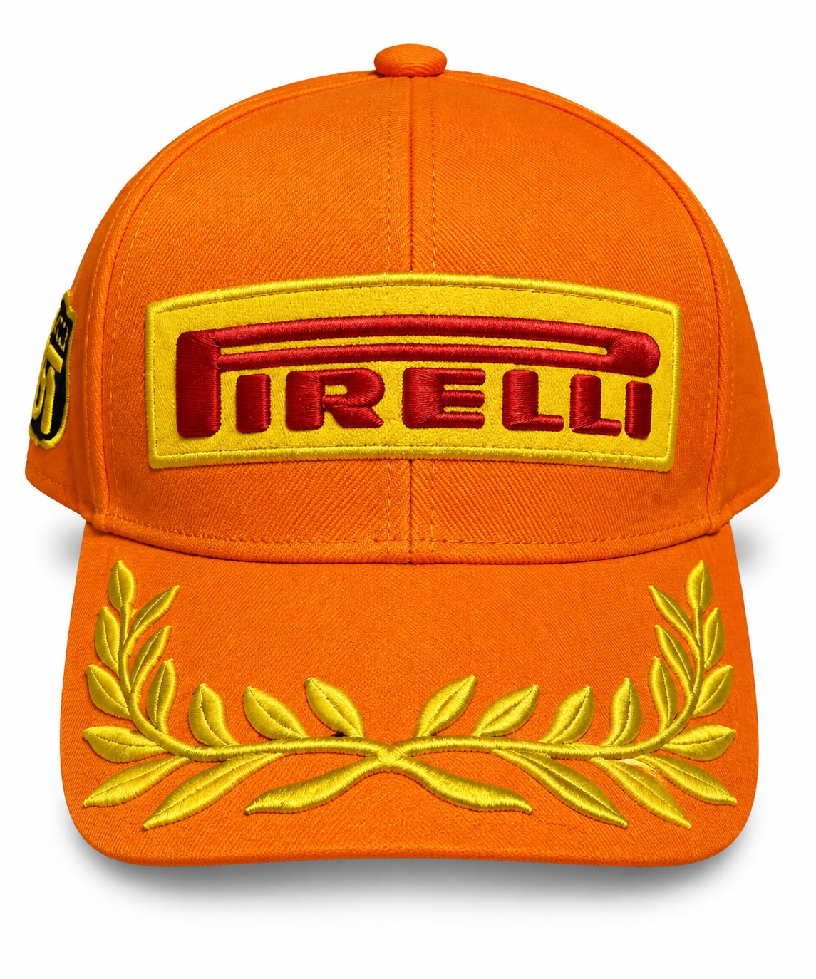 Gorra DERRAPA Pirelli Naranja con amarillo y rojo, vista frontal, sobre fondo blanco
