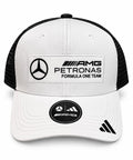 Gorra trucker DERRAPA Mercedes-AMG Petronas Blanco con malla negra, vista frontal, sobre fondo blanco