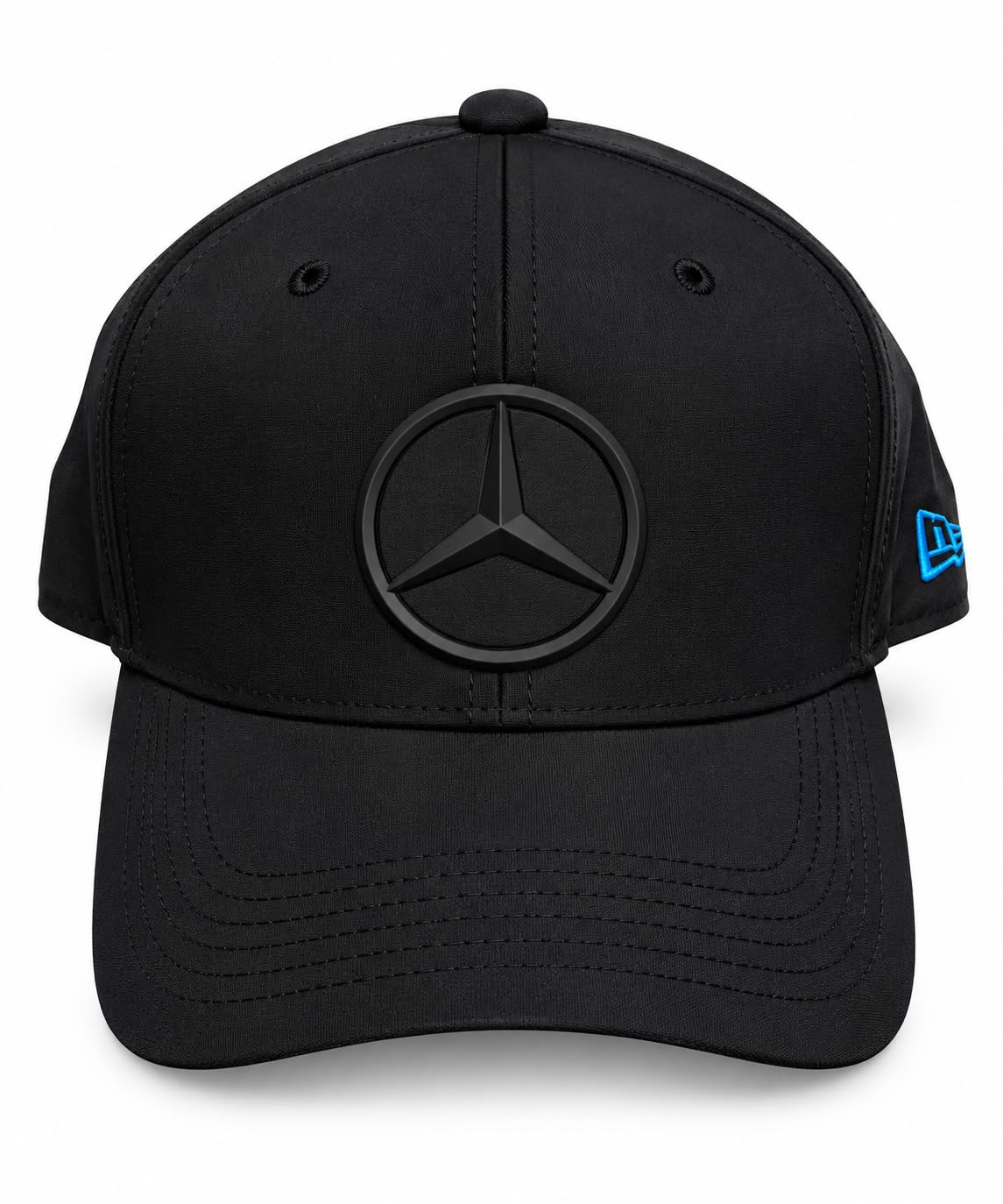 Gorra DERRAPA Mercedes-Benz Negro total, logo bordado en el mismo tono, vista frontal, sobre fondo blanco